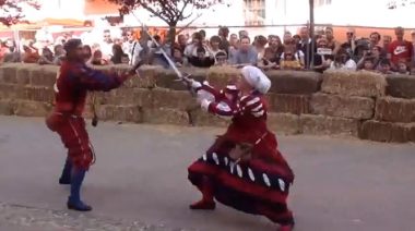 furror-et-furrorum-stage-fight (Furor et Ferrum)