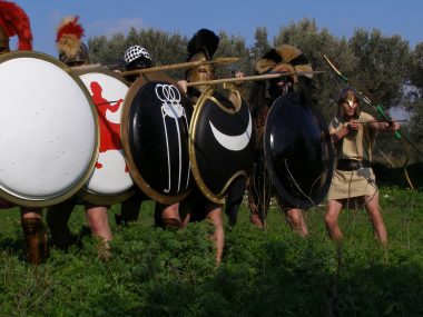 5343712956_5304c1fbf9_b (The use of sword behind the shield wall and phalanx)