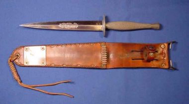 U.S._Marine_Raider_Stiletto1 (The KA-BAR and the Fairbairn-Sykes: two fighting children of different philosophies) U.S._Marine_Raider_Stiletto1 (The KA-BAR and the Fairbairn-Sykes: two fighting children of different philosophies)
